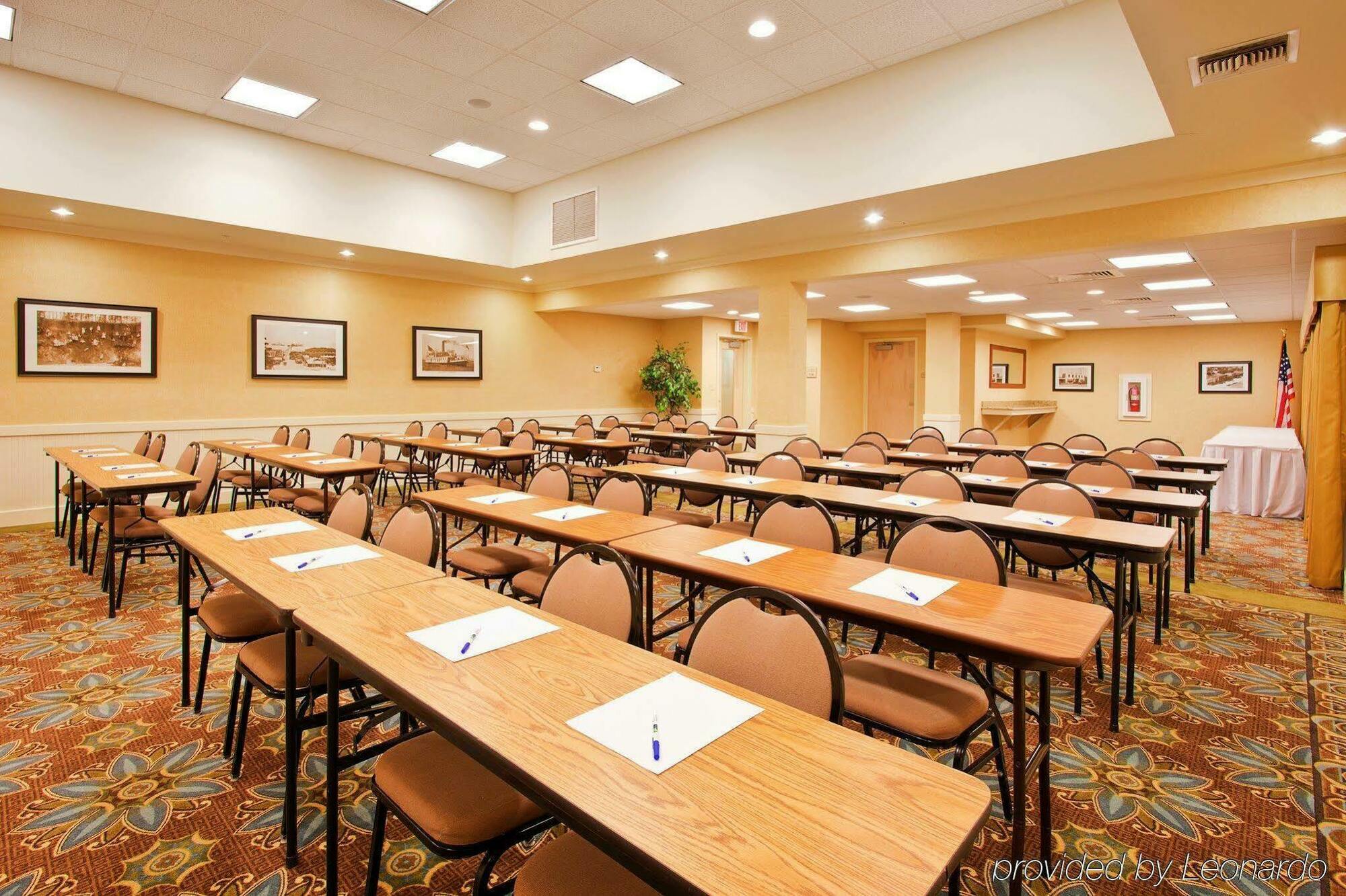 Holiday Inn Express Fairhope - Point Clear By Ihg מראה חיצוני תמונה